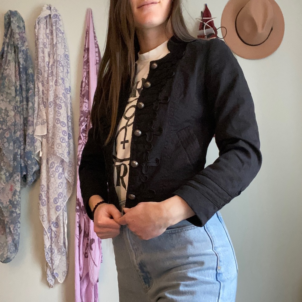 Cropped Jacket